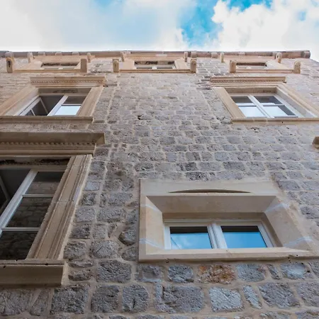 Dominus Little Palace Oda ve Kahvaltı 4*
