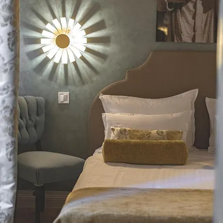 Bed & Breakfast Dominus Little Palace 4*