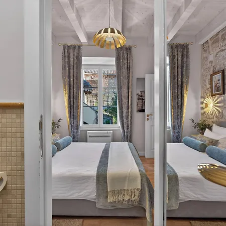 Bed & Breakfast Dominus Little Palace