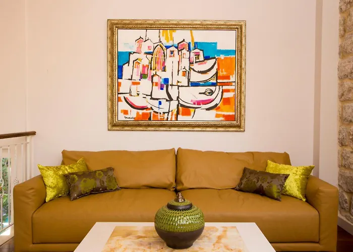 Dominus Little Palace Bed & Breakfast 4*